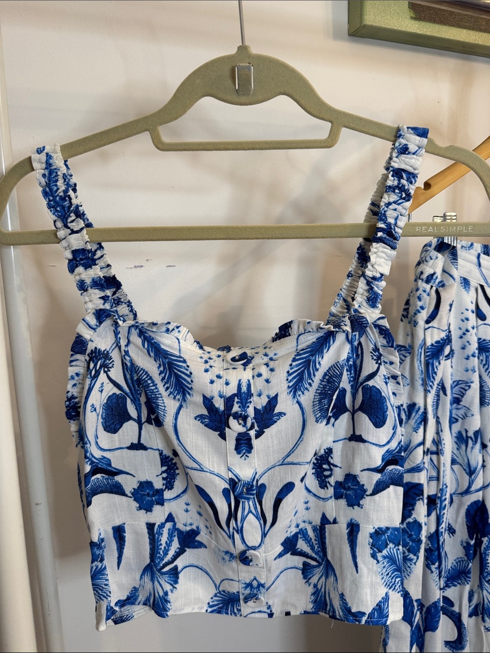 Simple Blue & White Floral Wide Leg Jumpsuit Set - Picture 2 of 7